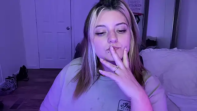 magicsparkles online show from 03.13.25