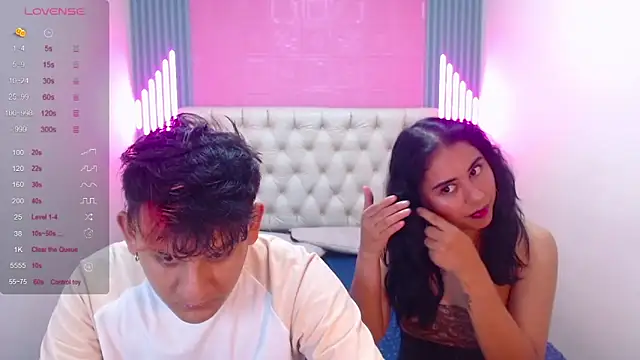 Snapshot of Dona_and_Carl chatting on 12.04.25 Dona and Carl online show from 12.04.25