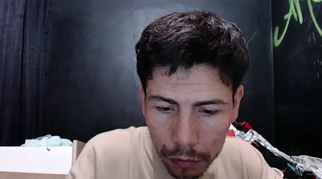 Snapshot of dannnyhot24 chatting on 12.28.24 dannnyhot24 online show from 12.28.24