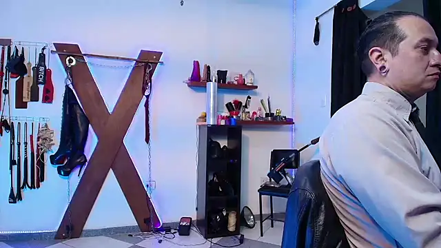 Snapshot of boy_n_girl chatting on 01.15.25 boy n girl online show from 01.15.25