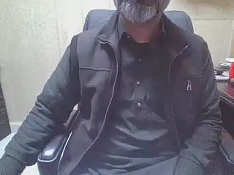 hairymaster95 online show from 01.10.26