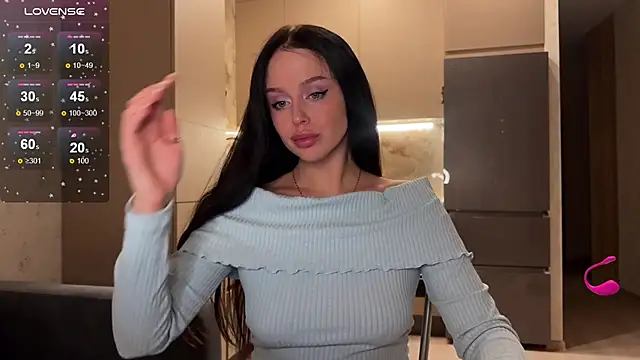 Megan Nilson online show from 04.11.26