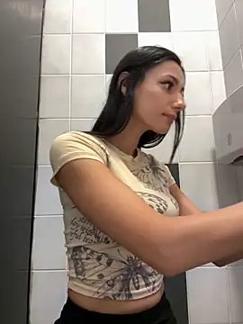  MiaQueen  online show from 09.26.25