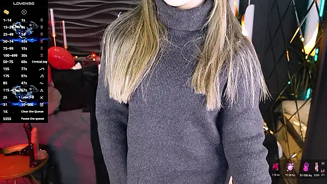 Snapshot of KylieMellow chatting on 02.10.26 KylieMellow online show from 02.10.26