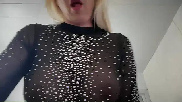 Reyna63 online show from 11.04.25