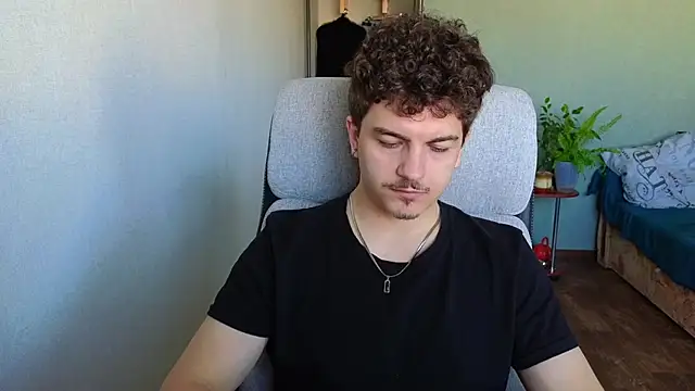 Remy Miles online show from 04.06.26