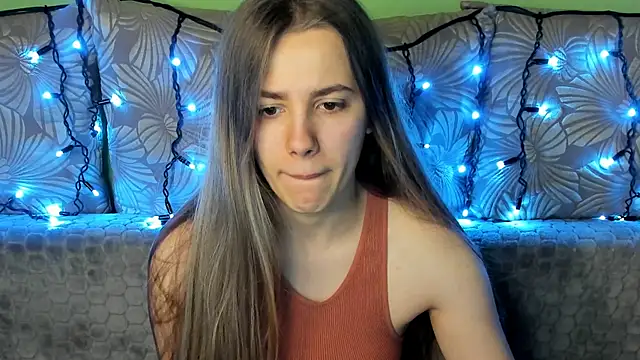 MaggieCake online show from 12.08.24