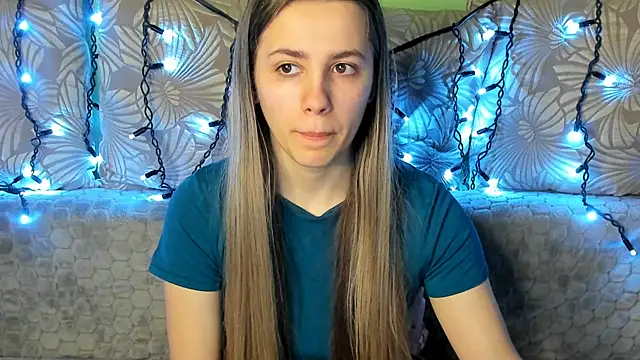 MaggieCake online show from 02.19.25