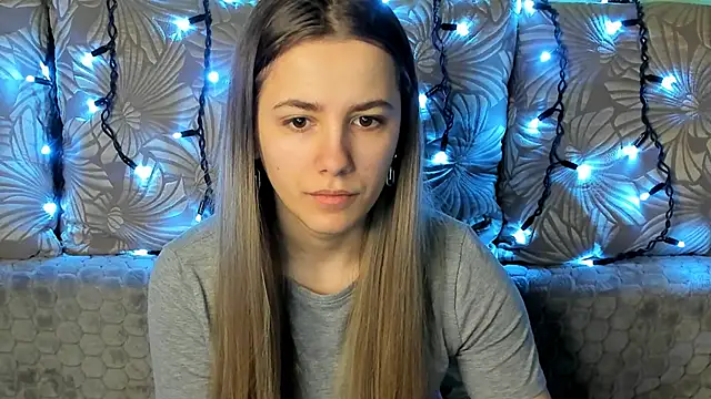 MaggieCake online show from 02.27.25