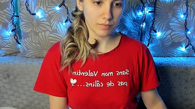 MaggieCake online show from 03.03.26