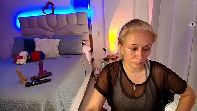 Snapshot of Naty_Stone chatting on 06.22.26 Naty Stone online show from 06.22.26