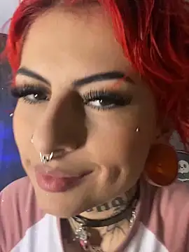 Snapshot of Rainnbow_ chatting on 12.12.24 Rainnbow online show from 12.12.24