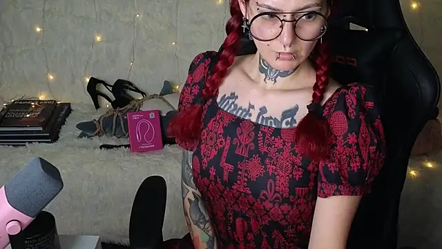 Ginger Stay online show from 09.24.25