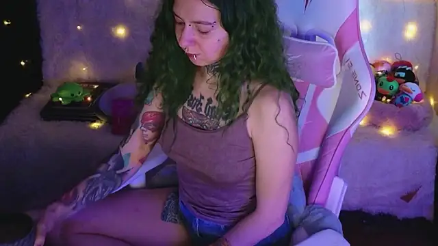 Snapshot of Ginger_Stay chatting on 02.13.26 Ginger Stay online show from 02.13.26