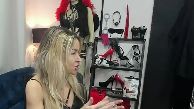 crystaLUX online show from 02.19.26