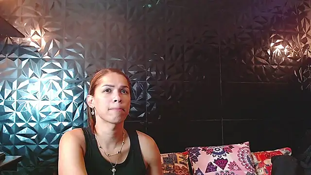 PINK  LOLA1 online show from 02.11.26