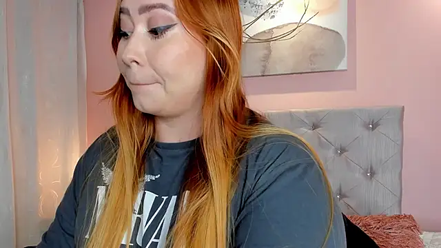 Snapshot of hannamartinn chatting on 01.14.26 hannamartinn online show from 01.14.26