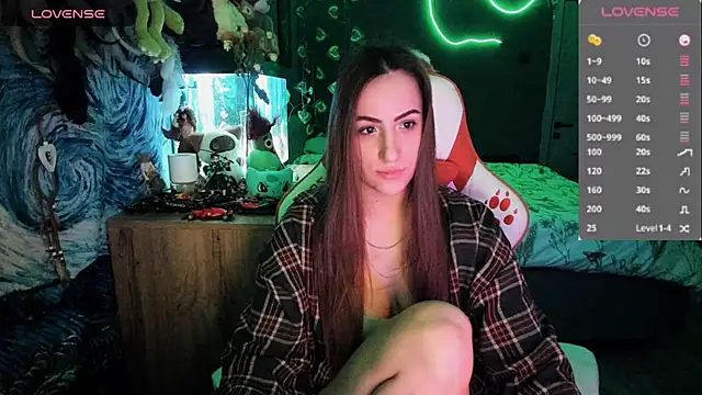 Snapshot of Selbi_Paine chatting on 04.24.26 Selbi Paine online show from 04.24.26