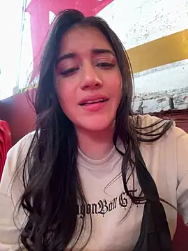 KallyMyller1 online show from 02.17.25