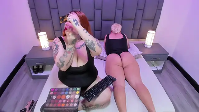 MiaYMolly online show from 03.18.25