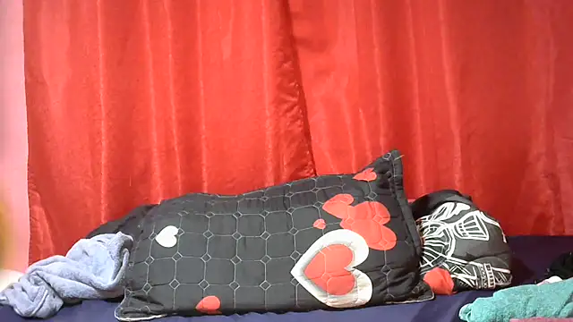 Snapshot of boobynatz chatting on 12.11.24 boobynatz online show from 12.11.24