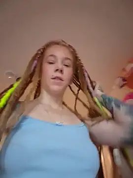 LucidLucy online show from 10.15.25