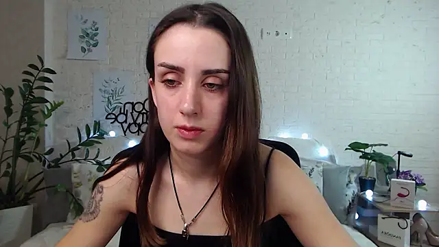 Snapshot of FranceskoJones chatting on 01.26.25 FranceskoJones online show from 01.26.25