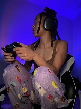 thebrattygoddess online show from 01.05.25