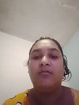 Snapshot of Indianbloom- chatting on 02.09.26 Indianbloom- online show from 02.09.26