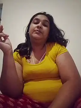 Snapshot of Indianbloom- chatting on 02.14.26 Indianbloom- online show from 02.14.26