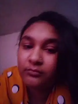 Snapshot of Indianbloom- chatting on 02.24.26 Indianbloom- online show from 02.24.26