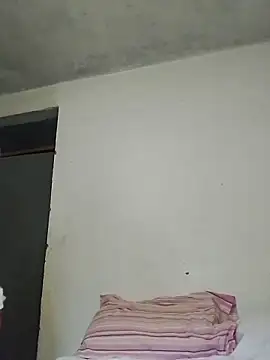 Snapshot of Indianbloom- chatting on 03.17.26 Indianbloom- online show from 03.17.26