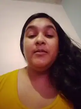 Snapshot of Indianbloom- chatting on 03.22.26 Indianbloom- online show from 03.22.26