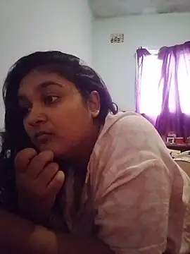 Snapshot of Indianbloom- chatting on 03.26.26 Indianbloom- online show from 03.26.26