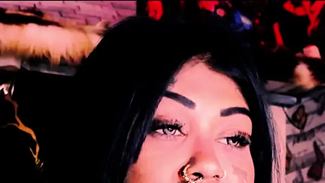 Snapshot of indian_dreamgirl chatting on 05.21.26 indian dreamgirl online show from 05.21.26