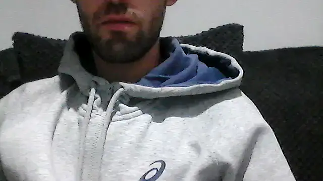 Snapshot of juju156111 chatting on 11.05.25 juju156111 online show from 11.05.25