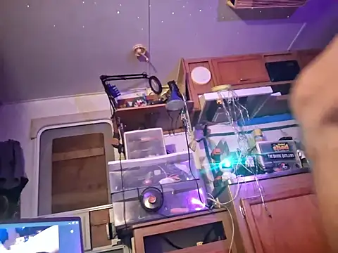 Snapshot of justinewe69 chatting on 10.02.25 justinewe69 online show from 10.02.25