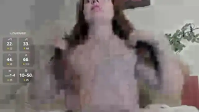 Snapshot of Eva_Shameless chatting on 10.17.25 Eva Shameless online show from 10.17.25