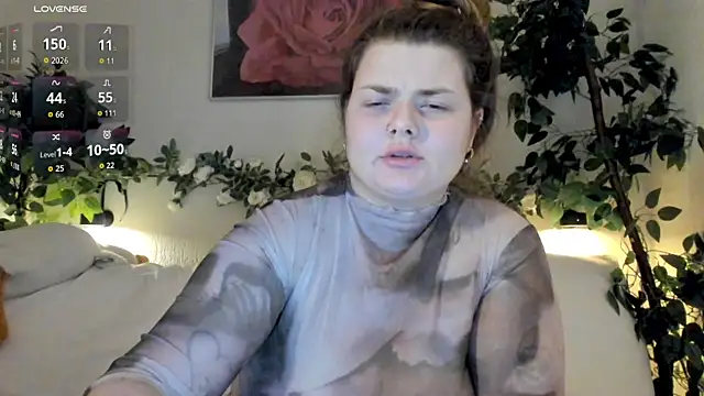 Snapshot of Eva_Shameless chatting on 11.21.25 Eva Shameless online show from 11.21.25