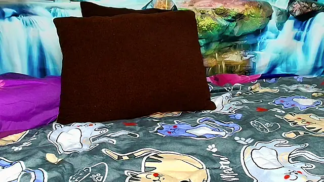 Snapshot of SuchArt_ chatting on 03.14.25 SuchArt online show from 03.14.25