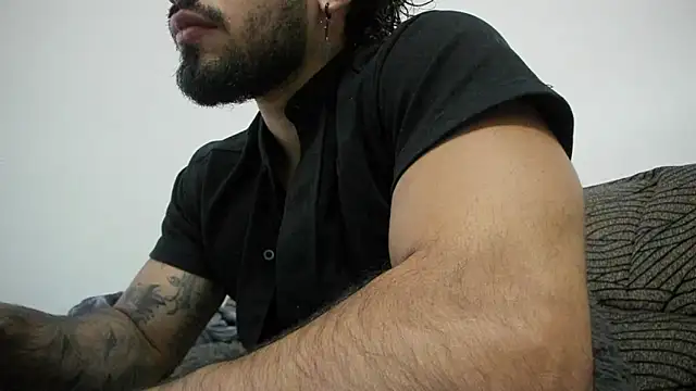 Snapshot of Baky_sexy chatting on 02.26.25 Baky sexy online show from 02.26.25