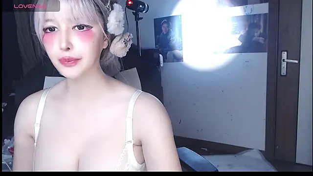 candy cola online show from 11.03.25