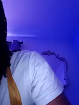 Snapshot of PrinceNoAlbert chatting on 02.14.25 PrinceNoAlbert online show from 02.14.25