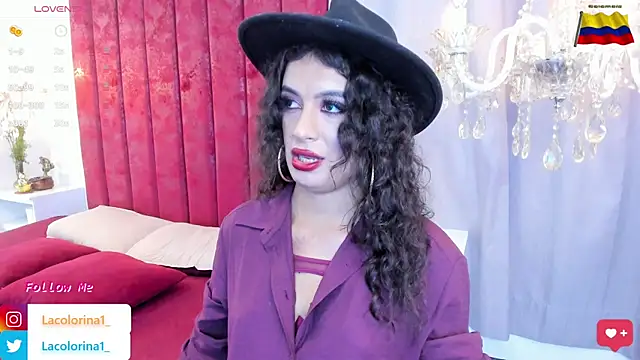 LaColorina  online show from 02.19.25