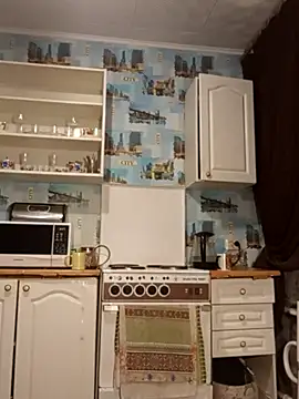 Amy August online show from 03.15.25