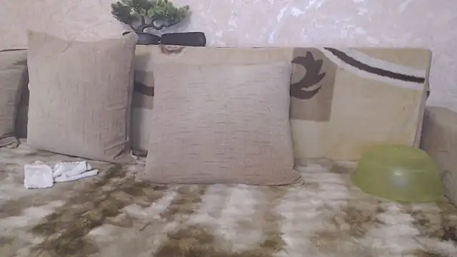 Amy August online show from 05.06.26
