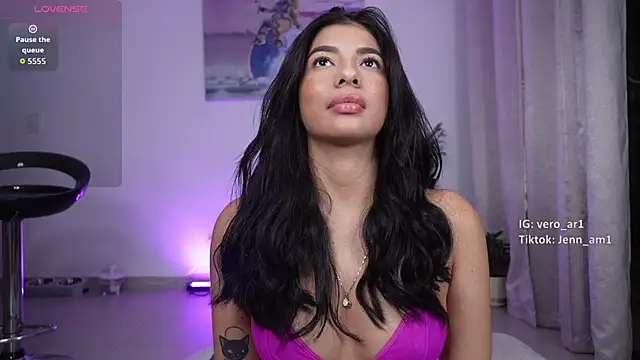 Snapshot of Veronica_ar chatting on 11.03.25 Veronica ar online show from 11.03.25