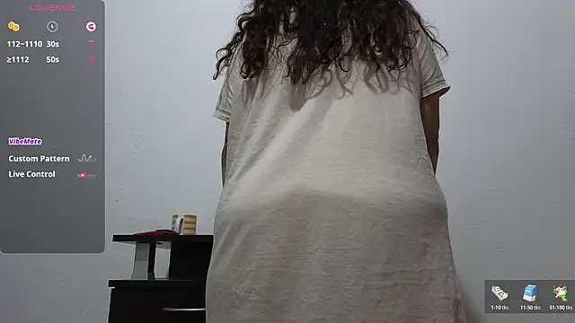 BBW MILF 4U online show from 11.25.25