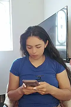 Snapshot of mayhott2 chatting on 02.25.26 mayhott2 online show from 02.25.26