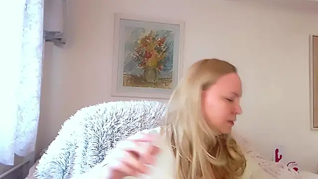 Sarah4you online show from 02.22.25